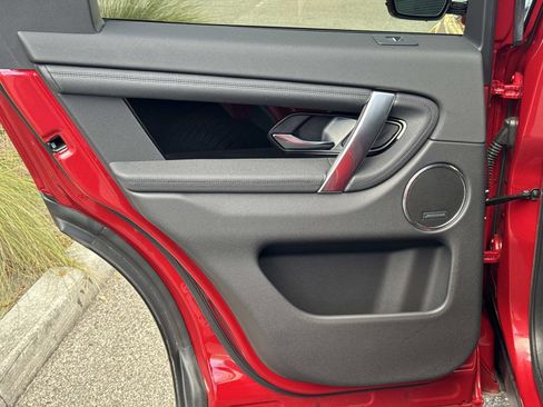 Certified 2025 Land Rover Discovery Sport S image 13