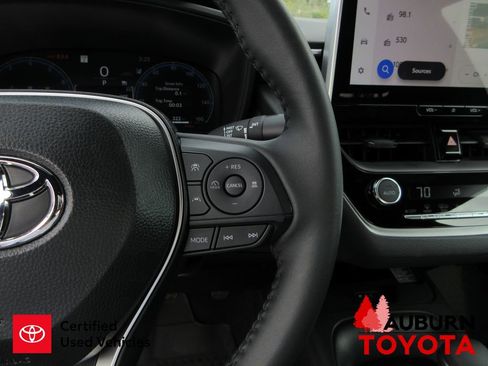 Certified 2026 Toyota Corolla SE w/ SE Package image 13