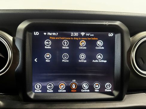 Used 2019 Jeep Wrangler Unlimited Sahara w/ Uconnect 4C Nav & Sound Group AWD/4WD image 29