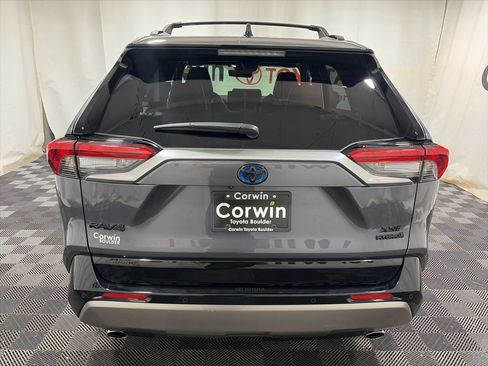 Used 2023 Toyota RAV4 XSE AWD/4WD image 7