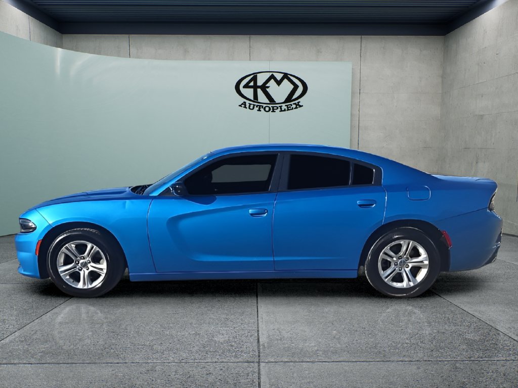 Used 2023 Dodge Charger SXT RWD image 6