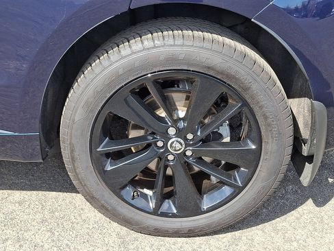 Used 2026 Jaguar F-PACE R-Dynamic S image 11