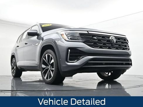 Used 2024 Volkswagen Atlas SEL Premium R-Line AWD/4WD image 26