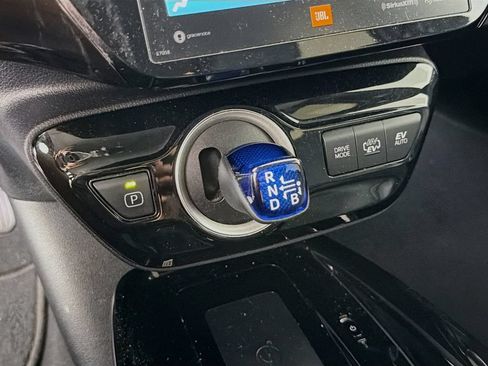 Used 2021 Toyota Prius Prime Limited w/ Carpet Mat Package (TMS) FWD image 21