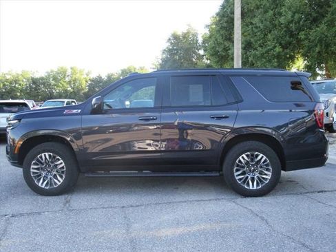 Used 2025 Chevrolet Tahoe Z71 AWD/4WD image 4