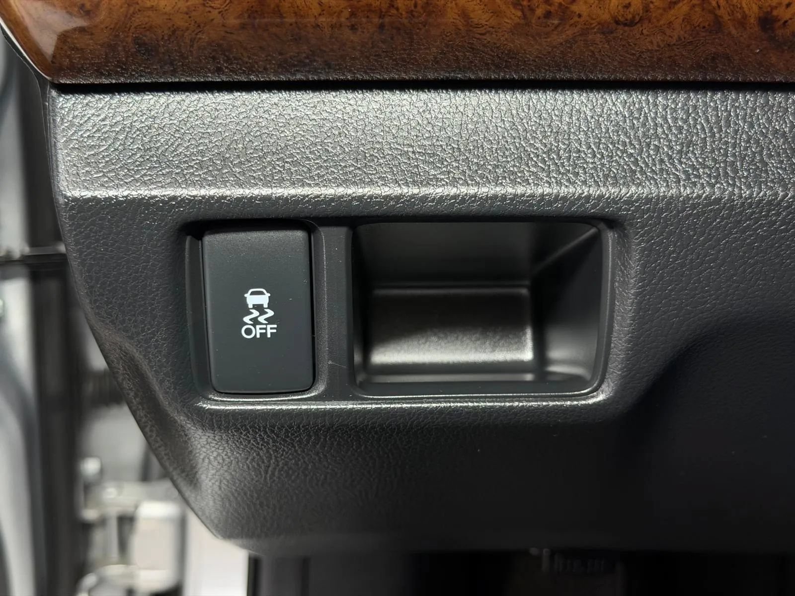 Used 2012 Honda Accord EX-L image 29