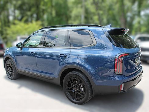 Certified 2025 Kia Telluride SX Prestige X-Line AWD/4WD image 6