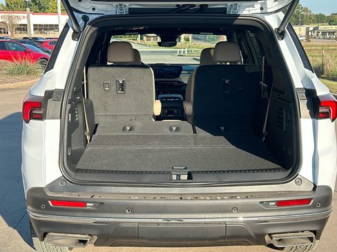 New 2026 Buick Enclave Preferred w/ Power Package image 24