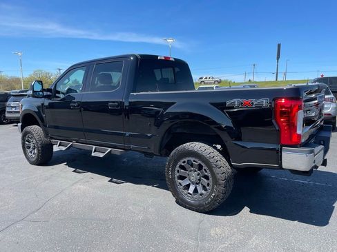 Used 2017 Ford F250 Lariat w/ Snow Plow Prep Package AWD/4WD image 6