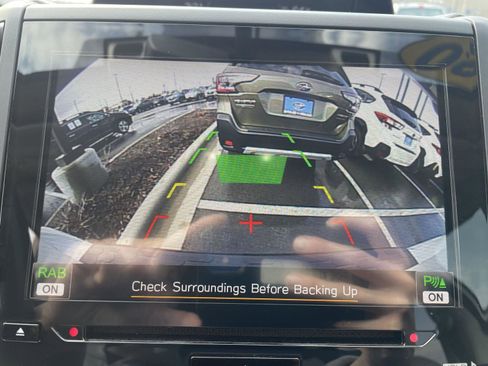 Used 2020 Subaru Crosstrek 2.0i Limited w/ Moonroof Package w/Navigation image 29