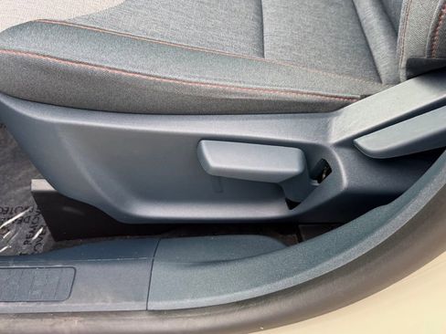 Certified 2024 Ford Maverick XLT image 19