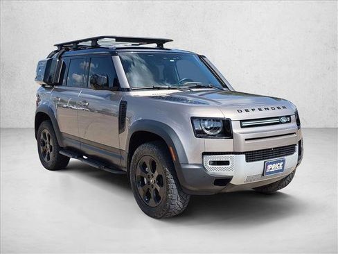 Used 2023 Land Rover Defender 110 SE AWD/4WD image 3