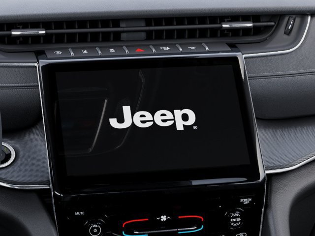 New 2027 Jeep Grand Cherokee Laredo RWD image 18
