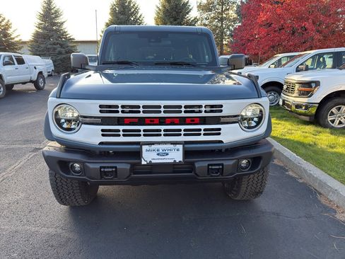 New 2025 Ford Bronco Heritage Edition image 2