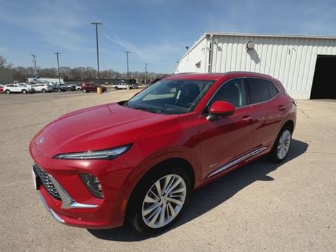 New 2026 Buick Envision Avenir image 3