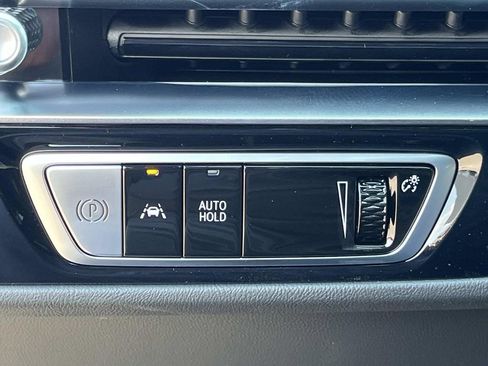 New 2026 Cadillac Lyriq Premium Luxury image 27