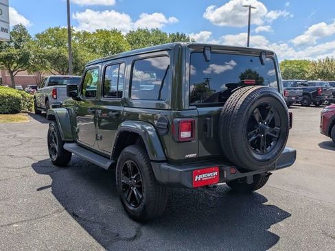 Used 2021 Jeep Wrangler Unlimited Sahara AWD/4WD image 6