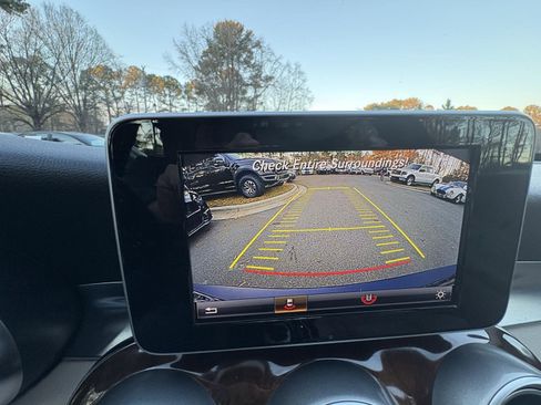 Used 2015 Mercedes-Benz C 300 4MATIC Sedan image 34