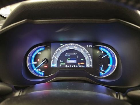 Used 2024 Toyota RAV4 SE image 21