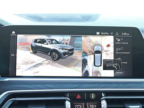 Used 2020 BMW X7 xDrive40i w/ Premium Package AWD/4WD image 26