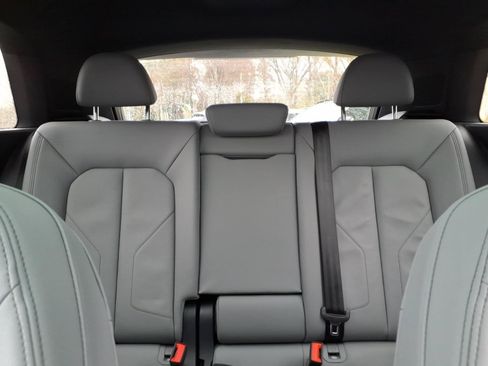 Used 2025 Audi Q3 2.0T Premium AWD/4WD image 32