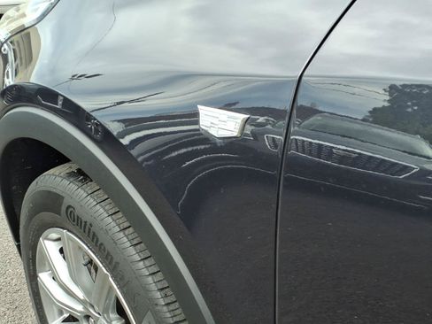Certified 2023 Cadillac XT4 Premium Luxury AWD/4WD image 10