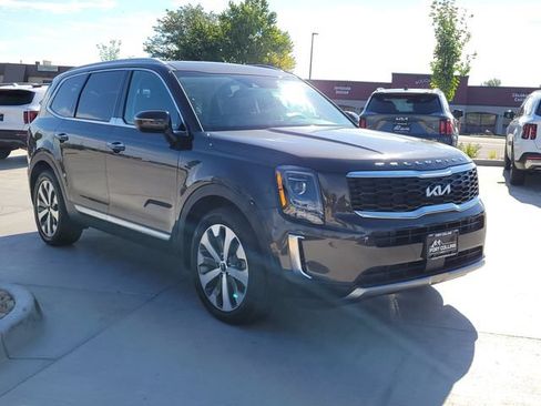 Used 2022 Kia Telluride S AWD/4WD image 7