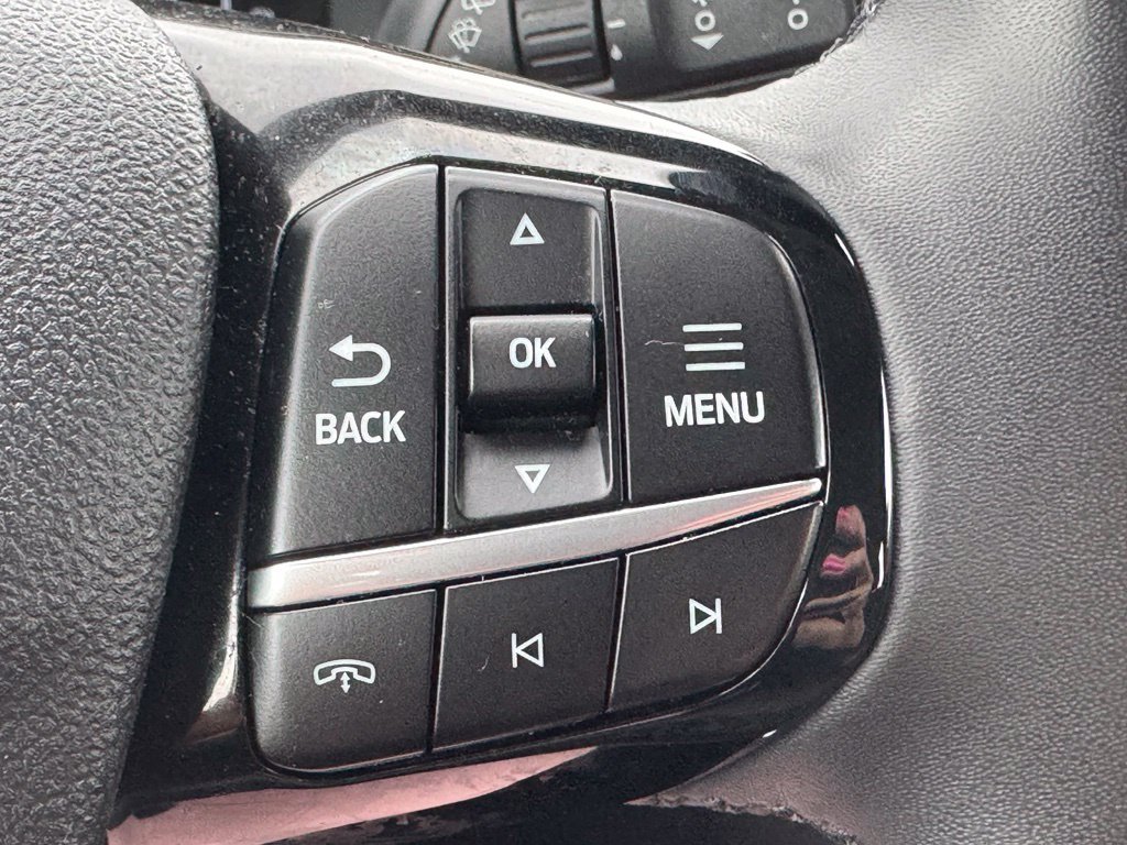 Certified 2023 Ford Escape Active AWD/4WD image 33