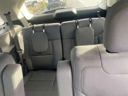 New 2026 Ford Explorer Active image 30