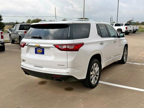 Used 2020 Chevrolet Traverse Premier w/ LPO, Floor Liner Package image 5