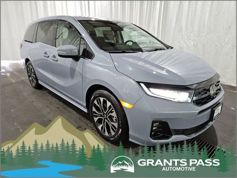 New 2026 Honda Odyssey Elite image 1