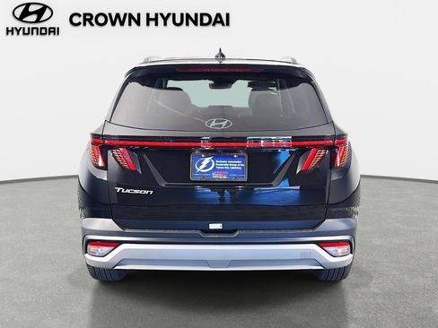 Used 2025 Hyundai Tucson SEL FWD image 6