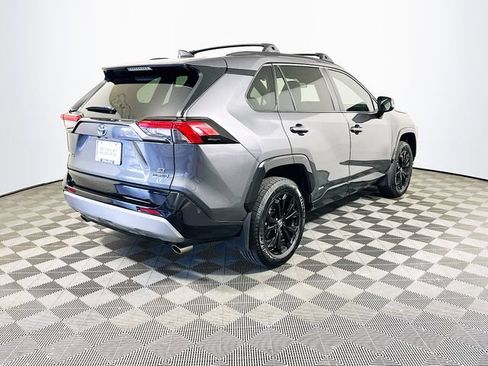 Certified 2022 Toyota RAV4 SE w/ Convenience Package AWD/4WD image 8