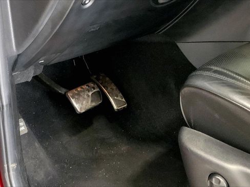 Used 2019 Jeep Grand Cherokee High Altitude RWD image 22
