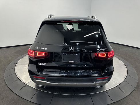 Used 2021 Mercedes-Benz GLB 250 4MATIC image 6
