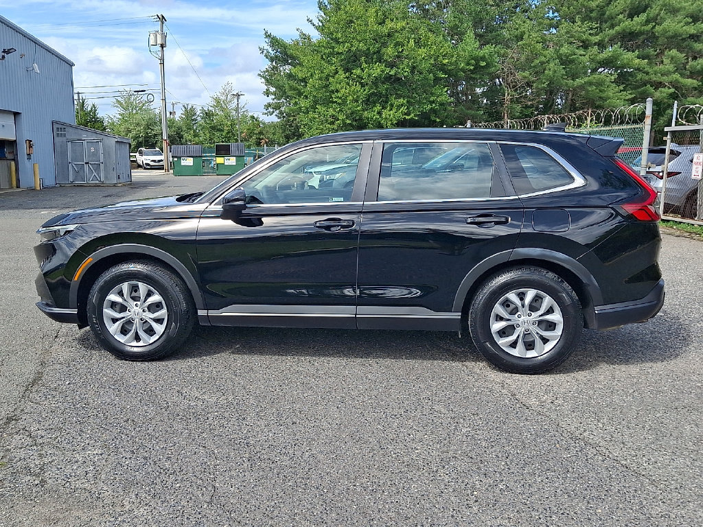 Used 2023 Honda CR-V LX image 7