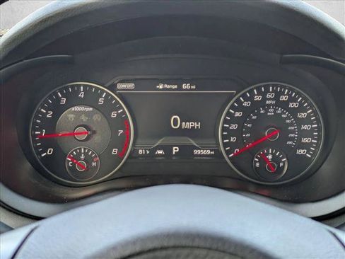 Used 2021 Kia Stinger GT1 RWD image 4