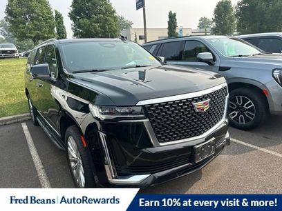 Used 2024 Cadillac Escalade ESV Luxury