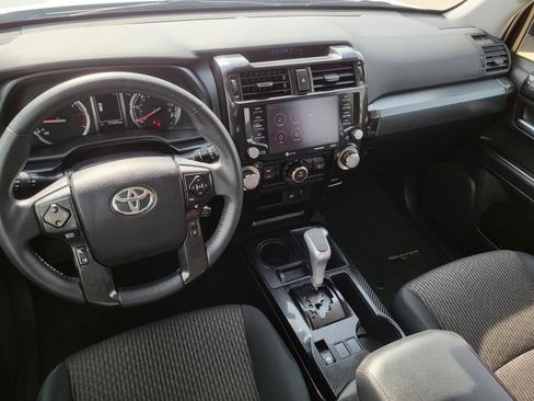 Used 2024 Toyota 4Runner TRD Off-Road image 2