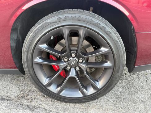 Used 2021 Dodge Challenger R/T Scat Pack w/ Shaker Package image 29