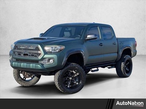 Used 2016 Toyota Tacoma TRD Sport w/ Towing Package image 1