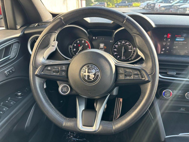 Used 2023 Alfa Romeo Stelvio Sprint AWD/4WD image 16
