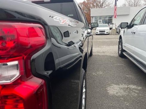 Used 2022 Chevrolet Silverado 1500 LT image 23