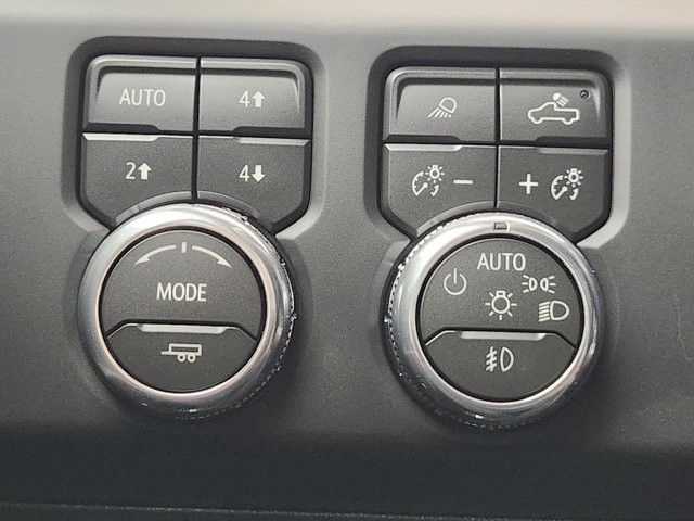 Used 2026 GMC Sierra 2500 AT4 w/ AT4 Premium Plus Package AWD/4WD image 20