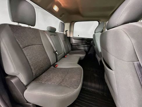 Used 2020 RAM 1500 Express w/ Wheel & Sound Group AWD/4WD image 30