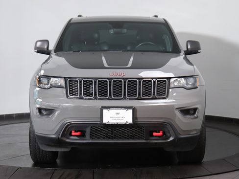 Used 2021 Jeep Grand Cherokee Trailhawk image 8
