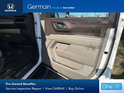 Used 2024 Chevrolet Suburban Z71 w/ Luxury Package AWD/4WD image 21