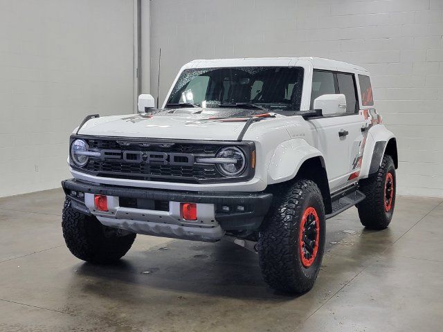 Used 2025 Ford Bronco Raptor AWD/4WD image 2