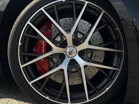 Used 2024 Maserati GranCabrio Trofeo image 11