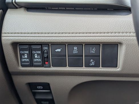 Used 2019 Honda Odyssey EX-L image 24